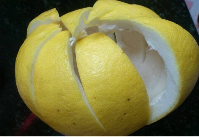使用柚子皮能除甲醛吗？